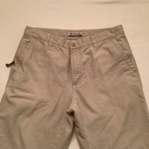 Columbia Beige/Tan Chino Pants
